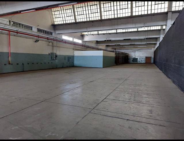 7,000M² WAREHOUSE TO LET IN LONGDALE